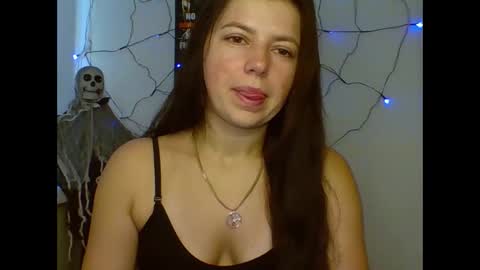 make_mesmile online show from 10-31-25, 07:20