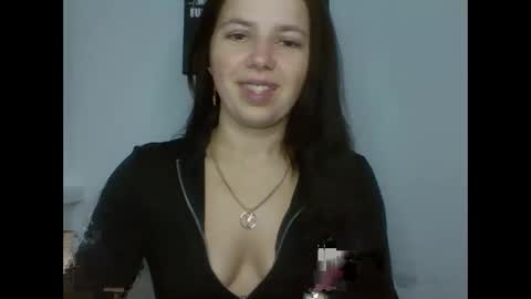 make_mesmile online show from 12-20-25, 06:59