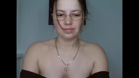 make_mesmile online show from 05-28-26, 06:38