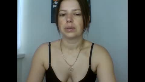 Snapshot of make_mesmile chatting on 06-10-26, 06:45 make_mesmile online show from 06-10-26, 06:45
