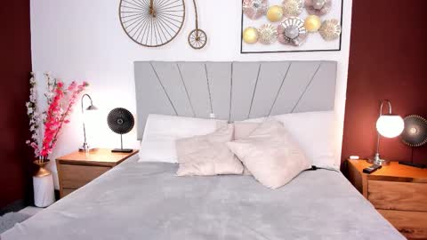 makena online show from 12-19-25, 04:08