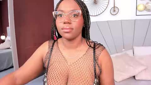 makena online show from 02-20-26, 03:58