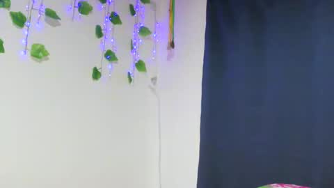 Makenzy darly online show from 01-04-25, 03:18