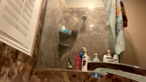 hokulani online show from 12-30-24, 01:47