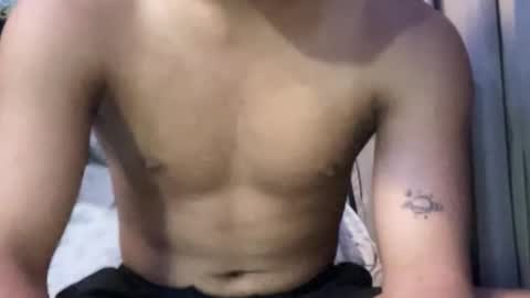 makeyoumineee online show from 04-17-26, 01:25