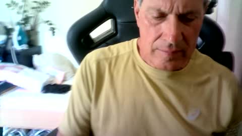 makis8989 online show from 09-18-25, 08:16