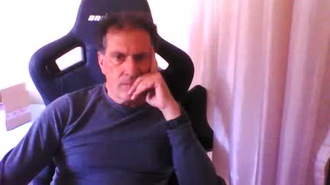 makis8989 online show from 04-22-26, 12:28