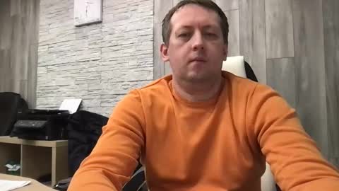 Snapshot of maks199402 chatting on 01-19-26, 10:30 maksoffice online show from 01-19-26, 10:30