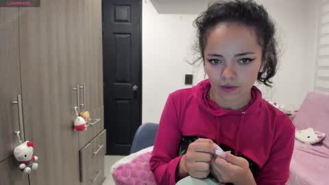 Mal Norma online show from 02-21-25, 02:06