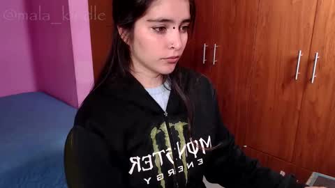 Snapshot of mala_kindle chatting on 02-19-26, 06:37 Call me Mala independent model online show from 02-19-26, 06:37