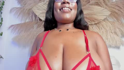 Snapshot of malaaiikaa chatting on 02-02-26, 10:08 malaaiikaa online show from 02-02-26, 10:08