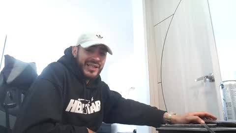Snapshot of malek_xarx chatting on 05-28-26, 03:31 malek_xarx online show from 05-28-26, 03:31
