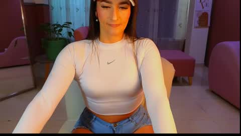 malen_fitnessmilf online show from 10-11-25, 11:31