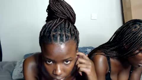 Snapshot of malia_latifa chatting on 07-04-26, 01:39 lati online show from 07-04-26, 01:39