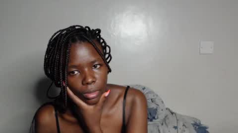 Snapshot of malia_latifa chatting on 07-14-26, 01:41 lati online show from 07-14-26, 01:41