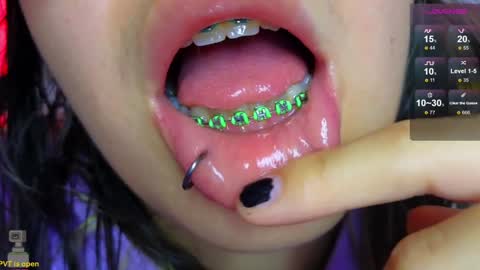 Snapshot of malicia_witch_ chatting on 01-21-25, 02:33 Mar Alicia Rosie v A L I C I A W I T C - Meg Cherie online show from 01-21-25, 02:33