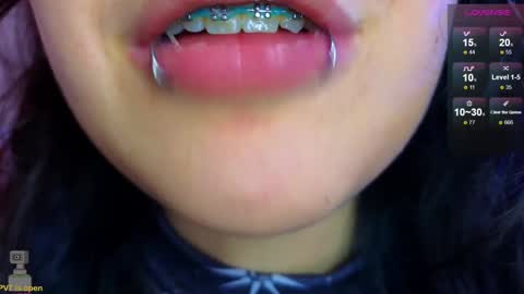 Snapshot of malicia_witch_ chatting on 01-28-25, 05:32 Mar Alicia Rosie v A L I C I A W I T C - Meg Cherie online show from 01-28-25, 05:32