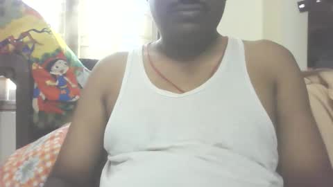 Snapshot of mallik63040 chatting on 10-16-25, 04:46 Sree0703 online show from 10-16-25, 04:46