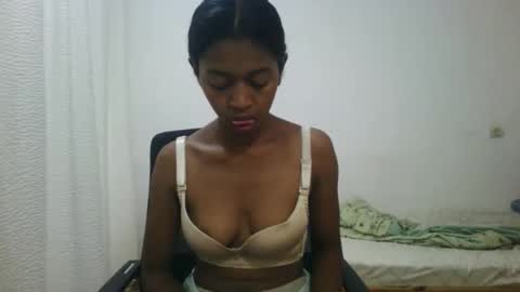 Malluna online show from 03-23-26, 12:31