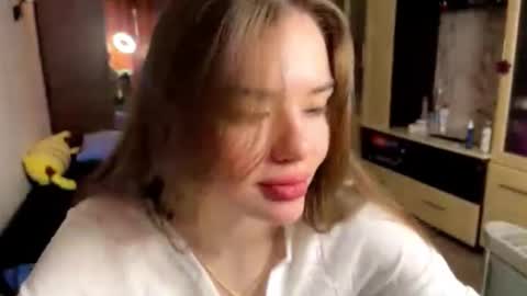 Jinny online show from 03-19-26, 03:05