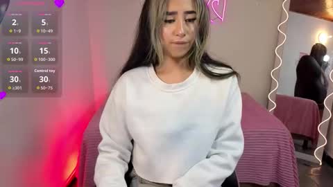 Malory  online show from 11-02-25, 11:34