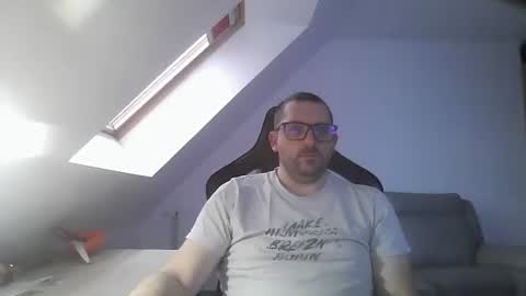 Snapshot of malou2927 chatting on 12-05-24, 08:33 breton online show from 12-05-24, 08:33