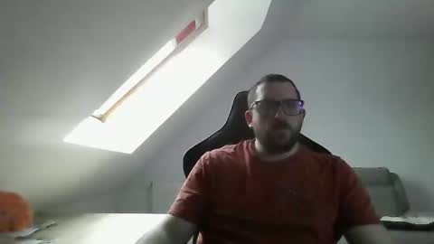 Snapshot of malou2927 chatting on 12-28-24, 08:58 breton online show from 12-28-24, 08:58