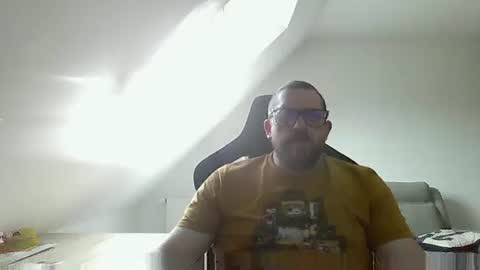 Snapshot of malou2927 chatting on 02-01-25, 12:47 breton online show from 02-01-25, 12:47