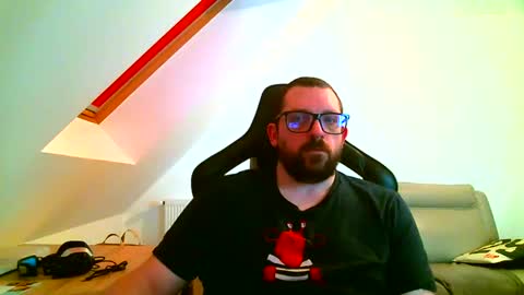 Snapshot of malou2927 chatting on 02-16-25, 09:38 breton online show from 02-16-25, 09:38