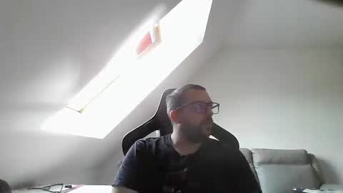 Snapshot of malou2927 chatting on 10-26-25, 09:59 breton online show from 10-26-25, 09:59