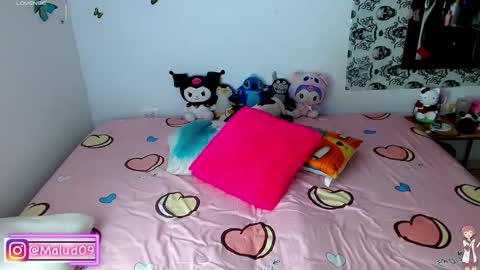   online show from 10-27-25, 01:15