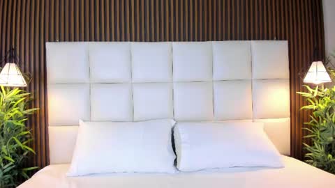 Snapshot of maludiazx chatting on 06-23-26, 07:01 Malu online show from 06-23-26, 07:01