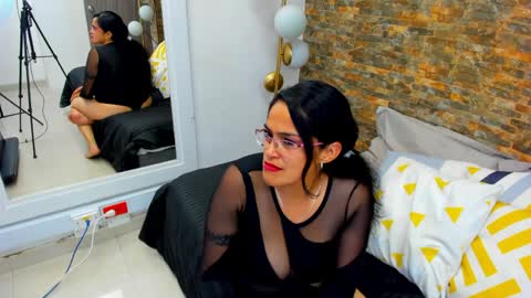 Milu online show from 04-09-26, 03:17