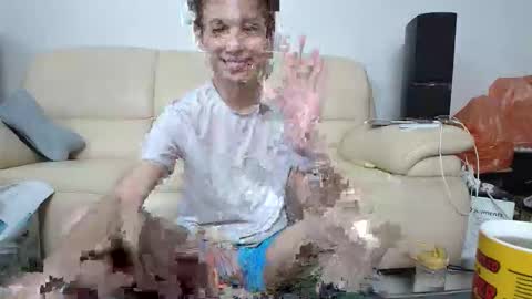 Snapshot of mamagaga19 chatting on 04-05-26, 05:26 Andrew Ooi online show from 04-05-26, 05:26