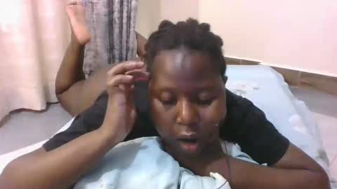 Snapshot of mamasita2023 chatting on 01-12-25, 05:22 mamasita2023 online show from 01-12-25, 05:22