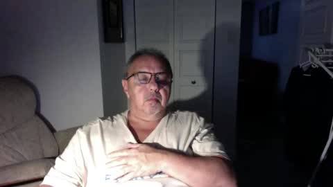 OLDMANFREE online show from 11-09-25, 02:21