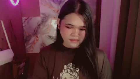 Snapshot of mamerta_enchant69 chatting on 05-26-26, 09:05 HI GUYS I AM JESSY LOOKING FOR SEI OUS RELATIONSHIP online show from 05-26-26, 09:05