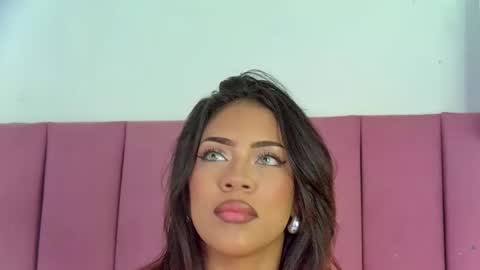 Snapshot of mami_natacha19x chatting on 01-07-25, 07:49 nati online show from 01-07-25, 07:49