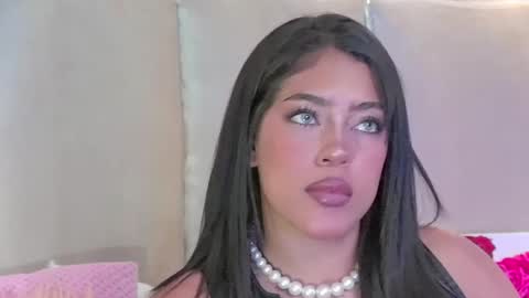 Snapshot of mami_natacha19x chatting on 09-09-25, 05:51 nati online show from 09-09-25, 05:51