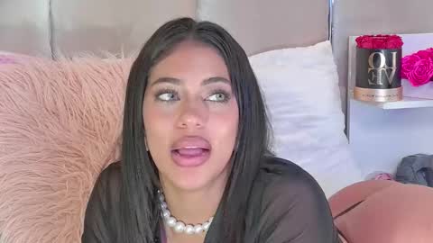 Snapshot of mami_natacha19x chatting on 09-10-25, 07:52 nati online show from 09-10-25, 07:52