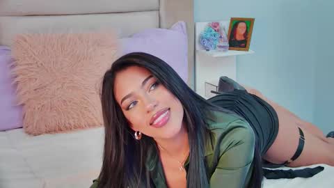 Snapshot of mami_natacha19x chatting on 11-03-25, 07:42 nati online show from 11-03-25, 07:42