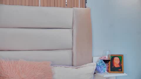 Snapshot of mami_natacha19x chatting on 11-07-25, 06:02 nati online show from 11-07-25, 06:02