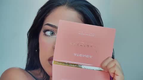 Snapshot of mami_natacha19x chatting on 11-14-25, 09:30 nati online show from 11-14-25, 09:30