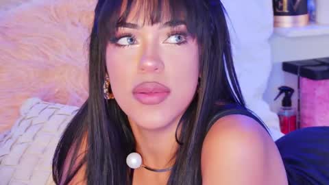 Snapshot of mami_natacha19x chatting on 11-30-25, 11:25 nati online show from 11-30-25, 11:25