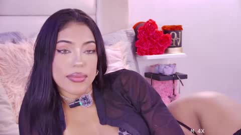 Snapshot of mami_natacha19x chatting on 02-09-26, 02:32 nati online show from 02-09-26, 02:32