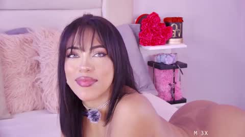 Snapshot of mami_natacha19x chatting on 02-10-26, 01:48 nati online show from 02-10-26, 01:48