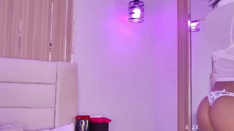 Snapshot of mami_natacha19x chatting on 03-13-26, 01:51 nati online show from 03-13-26, 01:51