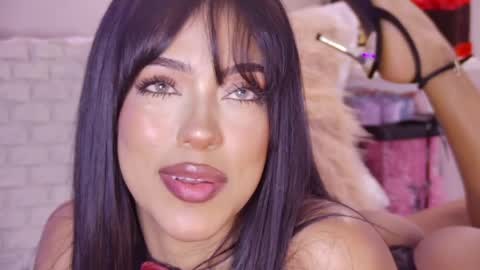 Snapshot of mami_natacha19x chatting on 04-10-26, 05:34 nati online show from 04-10-26, 05:34