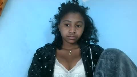 mamieriela online show from 07-21-26, 05:48