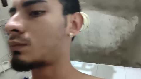 Snapshot of mamm7772024 chatting on 04-27-26, 03:43 Mickey online show from 04-27-26, 03:43